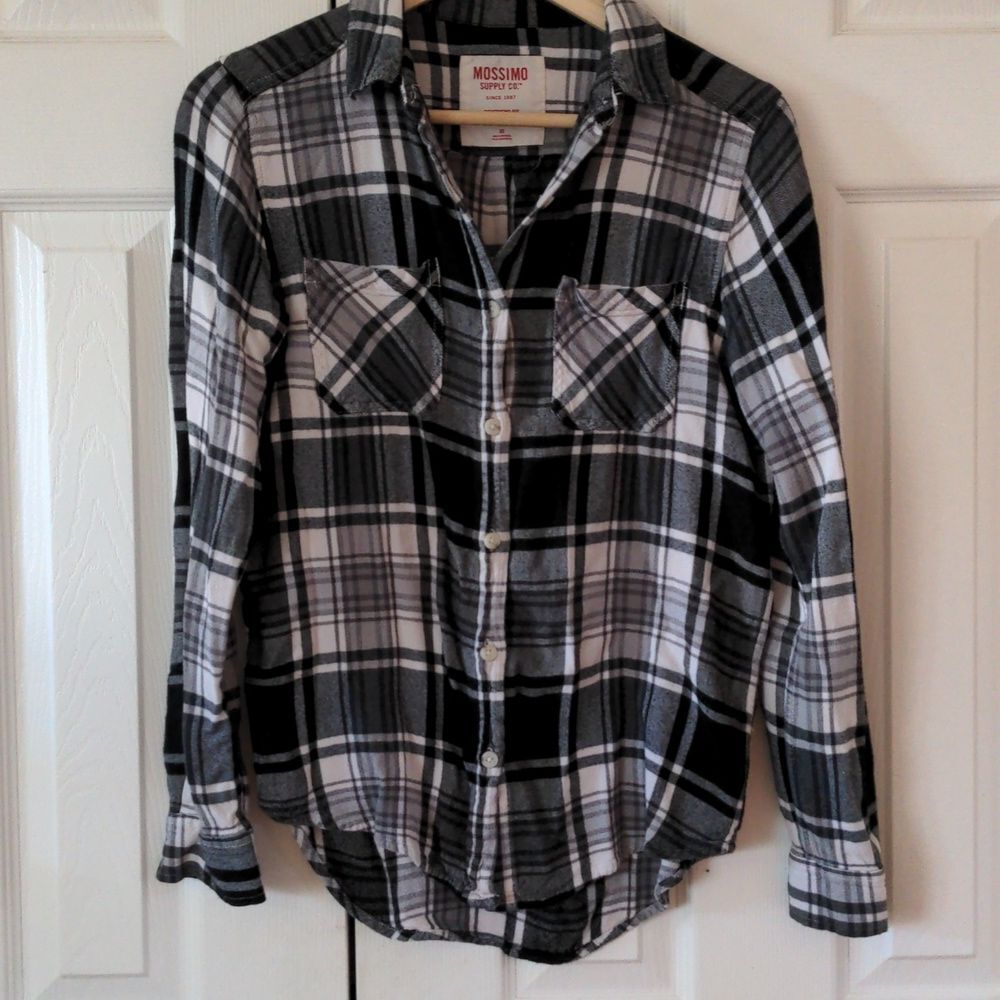 Mossimo super soft flannel size xs boyfriend fit‎ button down